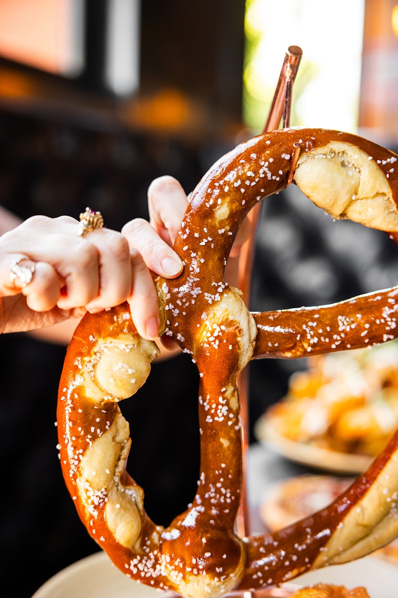 Iron Horse Tavern Folsom-9